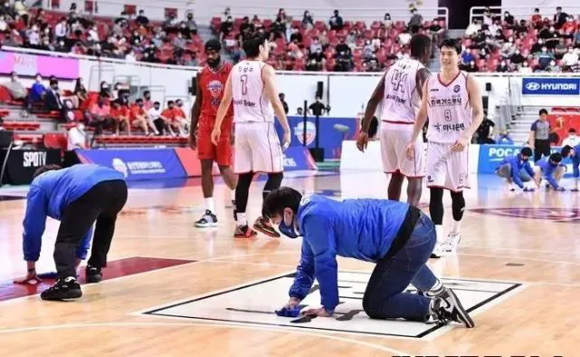 季后赛如何通过团队训练提升默契_2